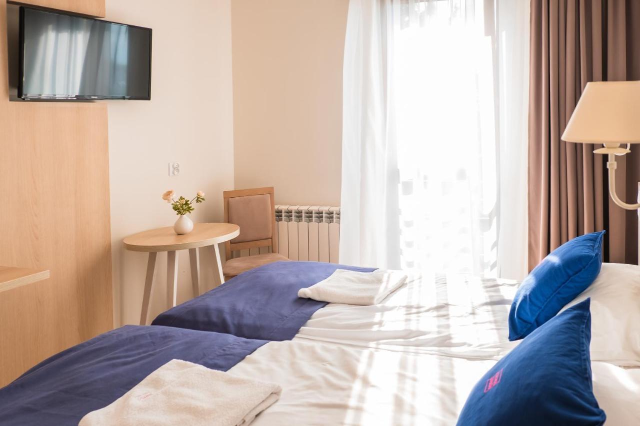 Cicha Zdrój Aparthotel Solec-Zdrój Exterior foto